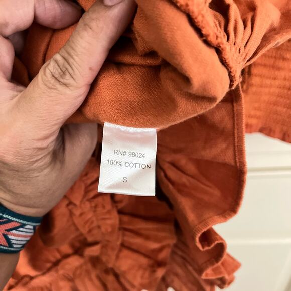 New House of Harlow Deep V Ruffle long sleeve corduroy dress - Picture 7 of 9